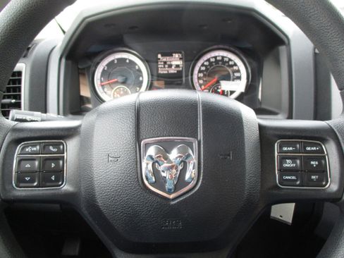 Used 2019 RAM 1500 Tradesman w/ Tradesman SXT Package AWD/4WD image 11