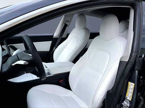 Used 2020 Tesla Model 3 Performance image 24