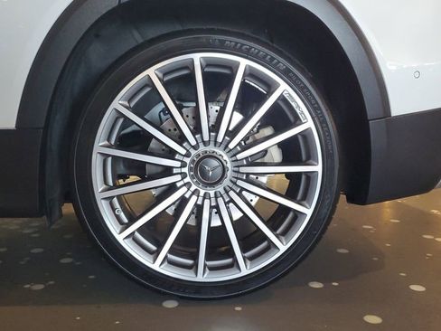 Used 2022 Mercedes-Benz GLB 35 AMG 4MATIC image 6