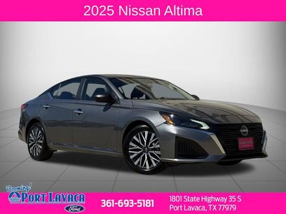 Used 2025 Nissan Altima 2.5 SV