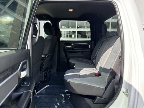 Certified 2024 RAM 2500 Big Horn AWD/4WD image 11