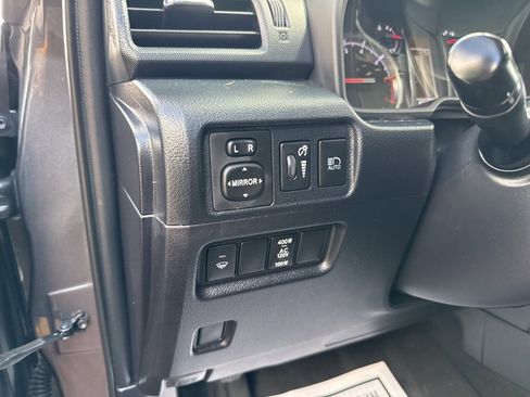 Used 2021 Toyota 4Runner TRD Off-Road Premium image 13