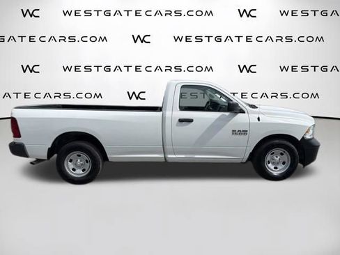 Used 2018 RAM 1500 Express RWD image 5