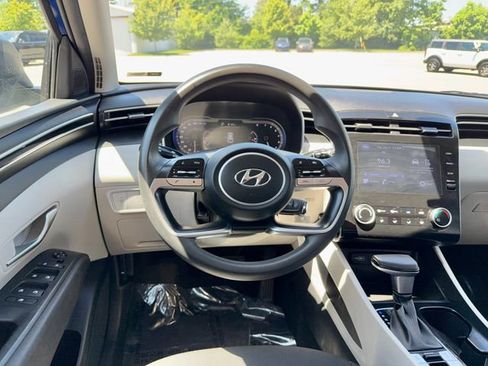 Used 2022 Hyundai Tucson SE w/ Cargo Package AWD/4WD image 15