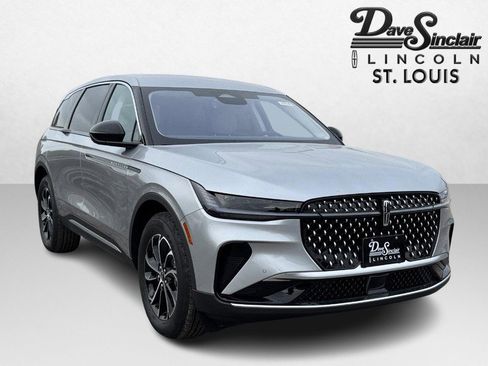 New 2026 Lincoln Nautilus Premier image 3