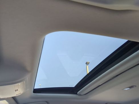 Used 2024 MAZDA MAZDA3 s image 17