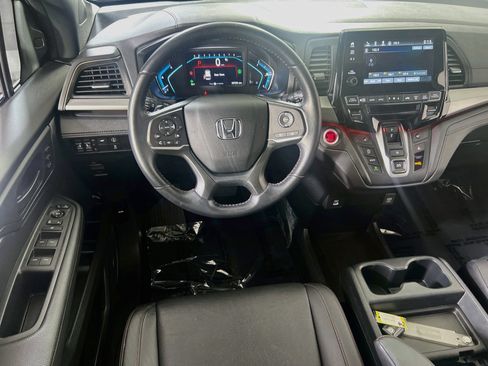 Used 2023 Honda Odyssey Sport image 22