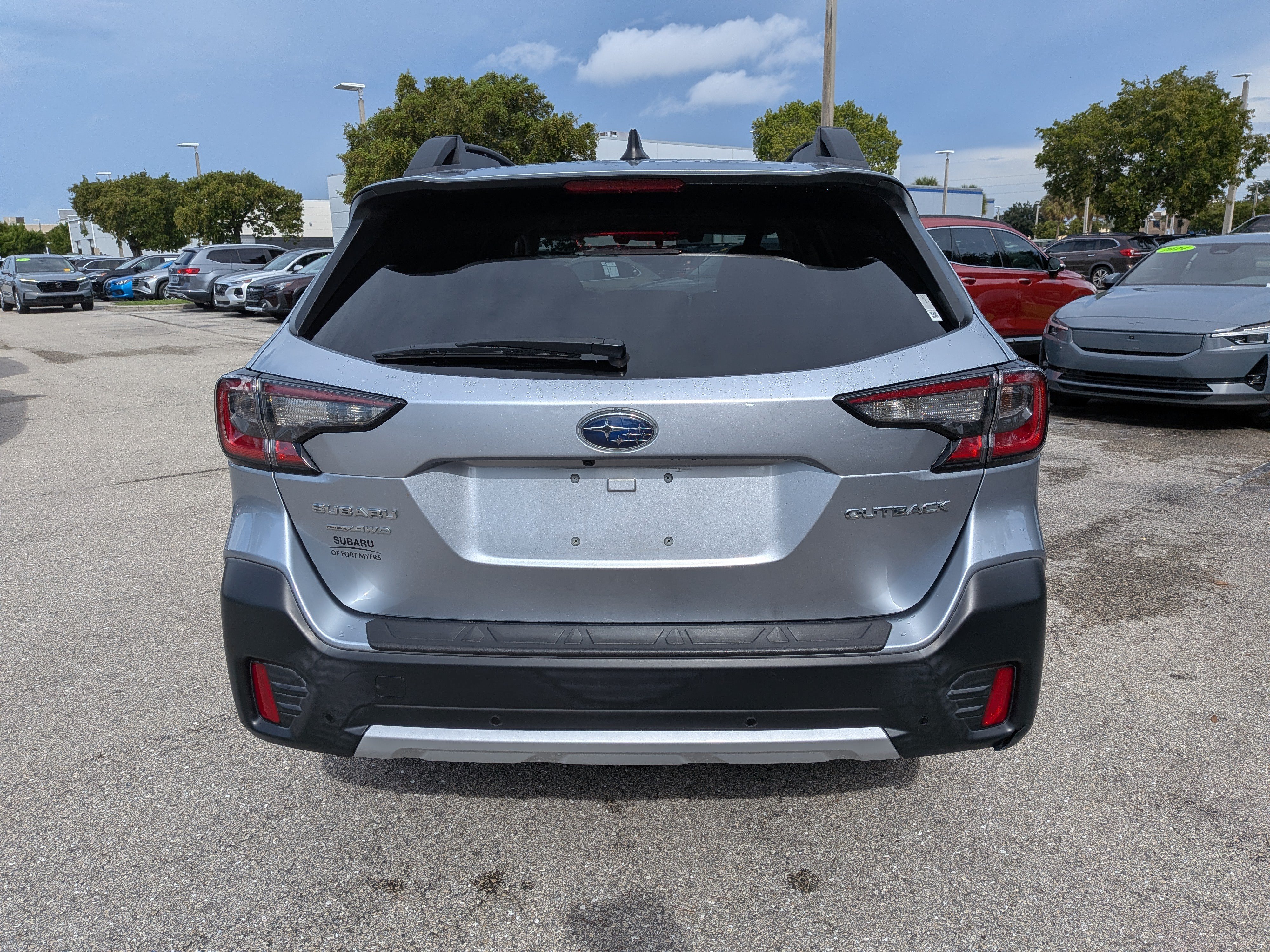 Certified 2022 Subaru Outback Limited AWD/4WD image 5