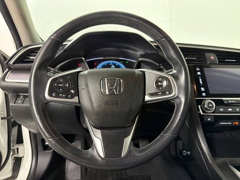 Used 2017 Honda Civic Touring image 14