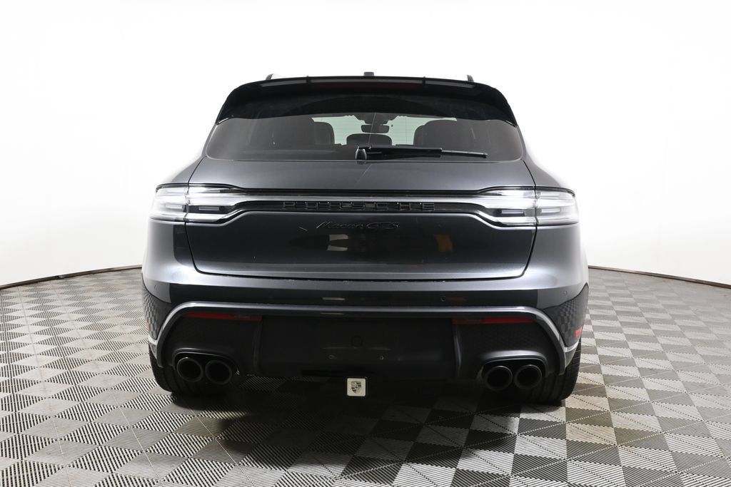 Used 2024 Porsche Macan GTS AWD/4WD image 10