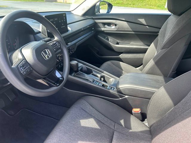 Used 2026 Honda Accord SE image 14