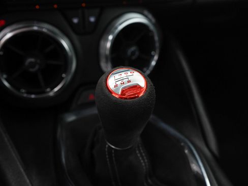Used 2019 Chevrolet Camaro SS RWD image 26