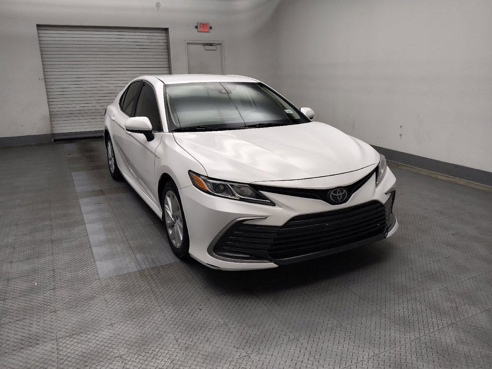 Used 2022 Toyota Camry LE FWD image 13