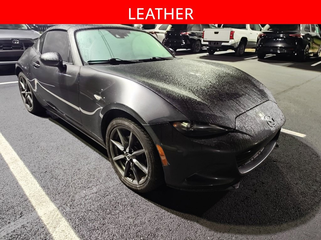 Used 2017 MAZDA MX-5 Miata RF Grand Touring RWD image 3