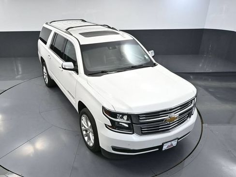 Used 2019 Chevrolet Suburban Premier w/ Premier Plus Edition AWD/4WD image 69