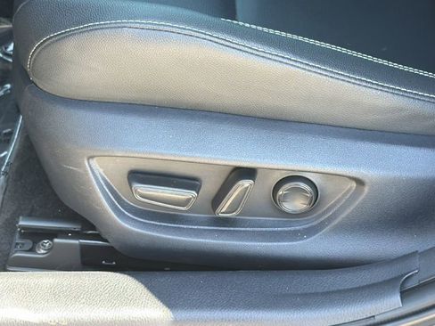 Certified 2025 Toyota Camry SE image 18