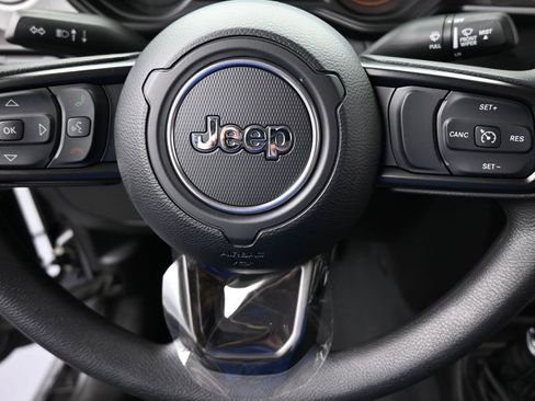 New 2026 Jeep Gladiator Sport image 23