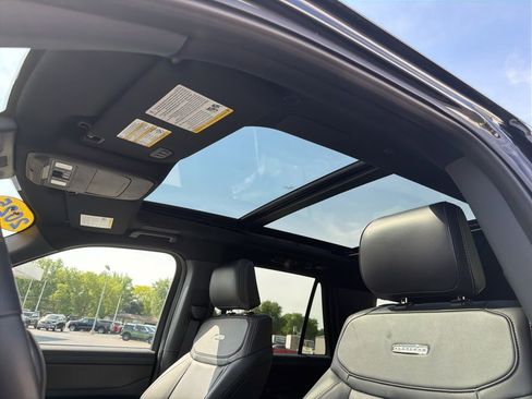 Certified 2025 Ford Expedition Platinum w/ Stealth Performance Package AWD/4WD image 13