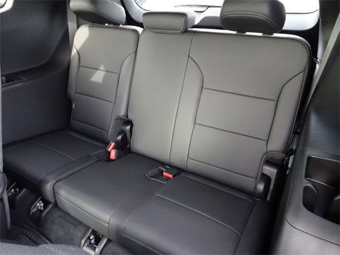 New 2026 Buick Enclave Preferred w/ Power Package image 20