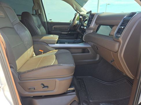 Used 2026 RAM 3500 Longhorn AWD/4WD image 28