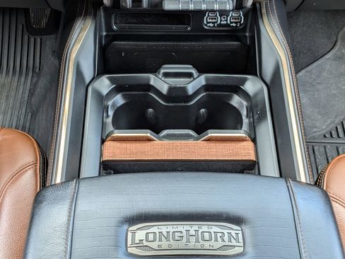 Used 2023 RAM 3500 Limited image 19