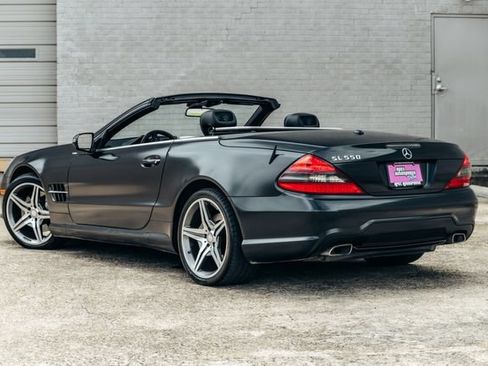 Used 2011 Mercedes-Benz SL 550 image 52