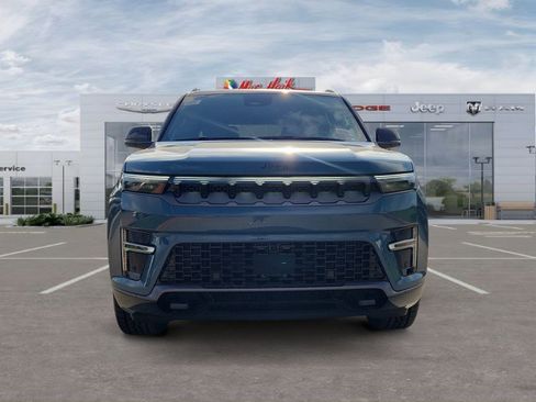 New 2026 Jeep Grand Wagoneer 4WD image 8
