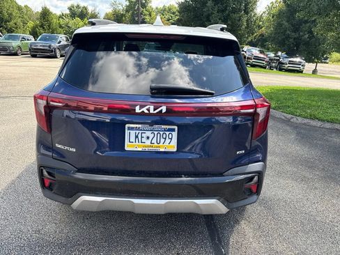 Used 2024 Kia Seltos S AWD/4WD image 6