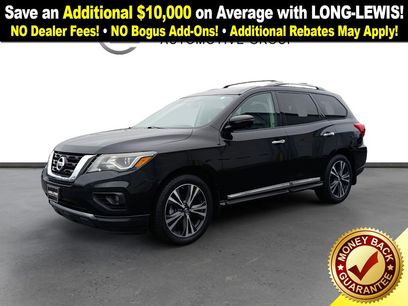Used 2017 Nissan Pathfinder Platinum