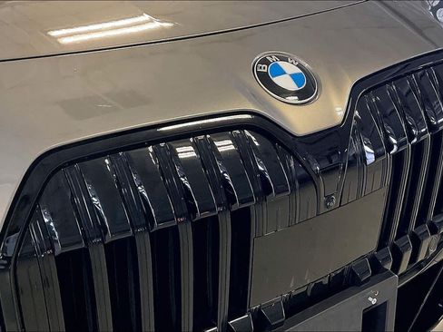 Certified 2023 BMW 740i RWD image 30