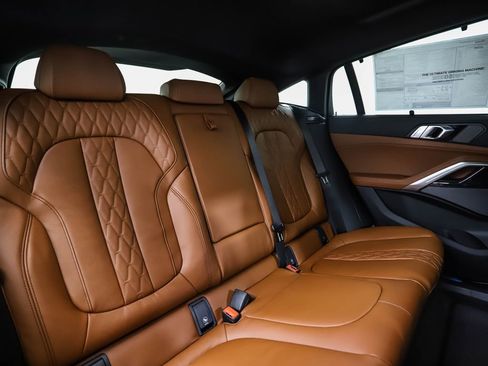 New 2026 BMW X6 xDrive40i w/ Executive Package image 29