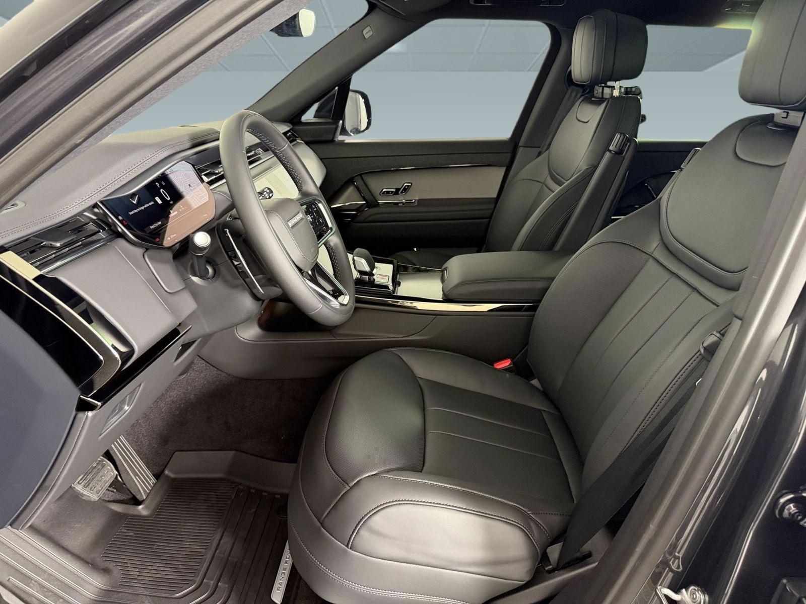 New 2026 Land Rover Range Rover Sport SE AWD/4WD image 5