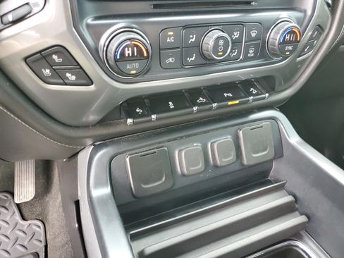 Used 2018 Chevrolet Silverado 1500 LTZ Z71 w/ LTZ Plus Package image 32