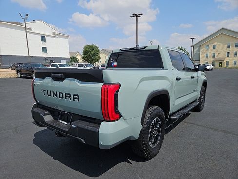 Used 2025 Toyota Tundra SR5 w/ SR5 Convenience Package AWD/4WD image 5