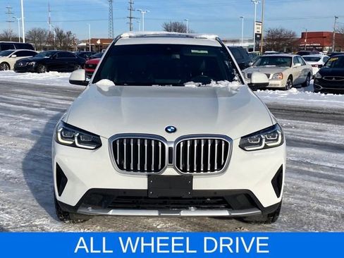 Used 2023 BMW X3 xDrive30i image 2