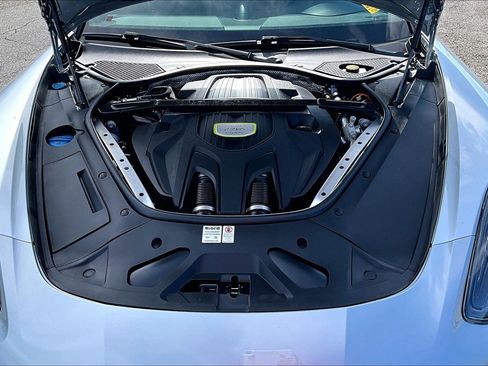Used 2019 Porsche Panamera 4 image 10