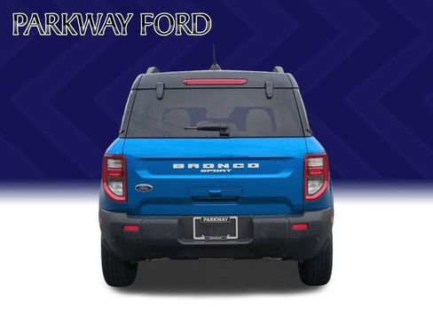 Certified 2025 Ford Bronco Sport Outer Banks w/ Outer Banks Tech Package+ AWD/4WD image 4