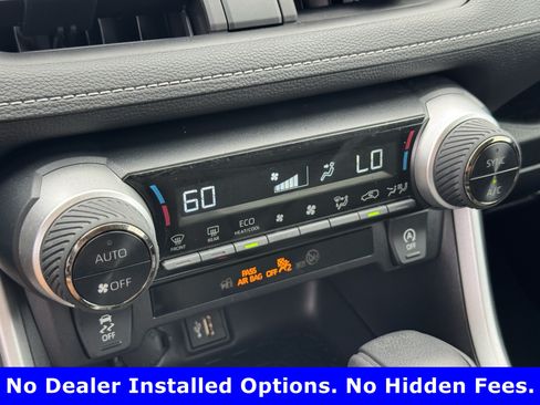 Used 2023 Toyota RAV4 XLE FWD image 18