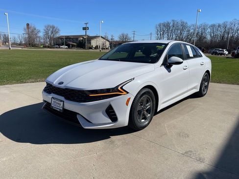 Used 2021 Kia K5 LXS image 2
