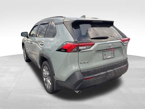 Certified 2023 Toyota RAV4 XLE Premium image 4