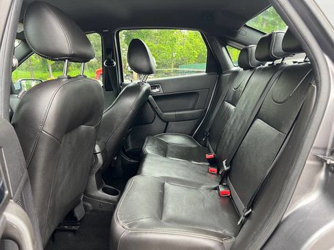 Used 2009 Ford Focus SEL FWD image 14