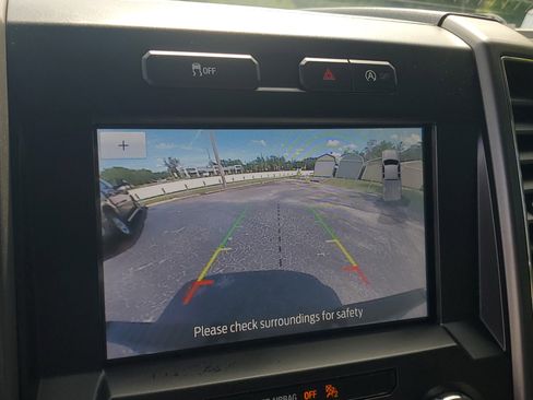 Used 2020 Ford F150 XLT w/ Equipment Group 302A Luxury RWD image 12