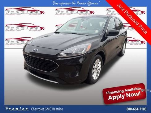 Used 2020 Ford Escape SE image 1