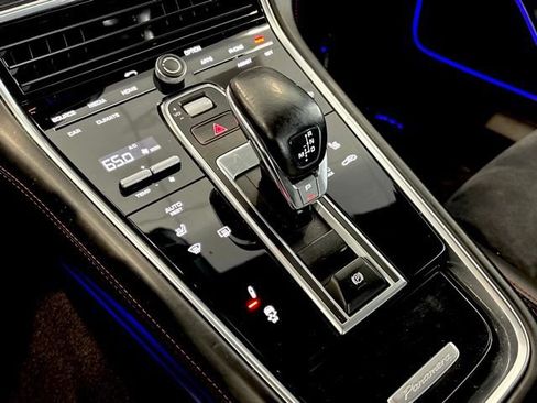 Used 2019 Porsche Panamera GTS AWD/4WD image 25