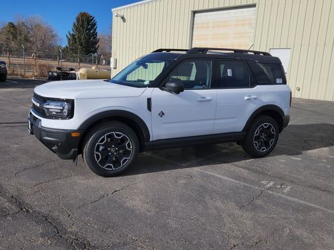 New 2025 Ford Bronco Sport Outer Banks w/ Outer Banks Tech Package+ AWD/4WD image 3