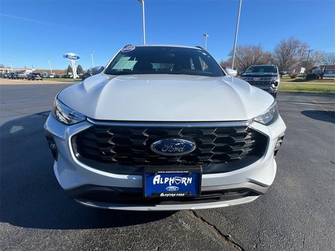 Used 2025 Ford Escape ST-Line Elite image 37