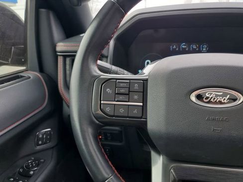 Used 2022 Ford Expedition Limited AWD/4WD image 14