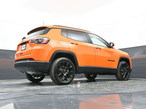 New 2026 Jeep Compass Latitude AWD/4WD image 36