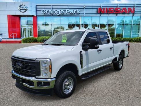 Used 2024 Ford F250 XL w/ 360-Degree Camera Package AWD/4WD image 4