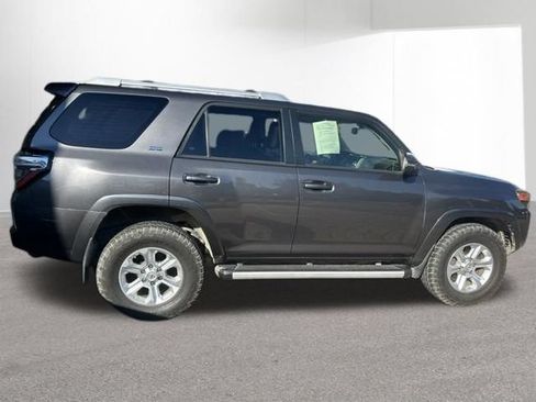 Used 2017 Toyota 4Runner SR5 Premium AWD/4WD image 23